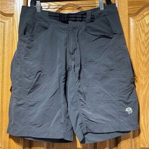 Mountain Hardwear Gray Men's Trail/Hiking Cargo Shorts Lightweight Medium
